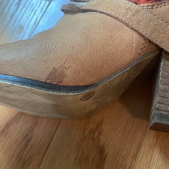 Steve Madden Western Booties - Picture 5 of 7